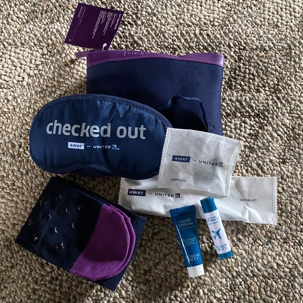United x AWAY Airline Amenity Kit with Neoprene Sport Travel Pouch